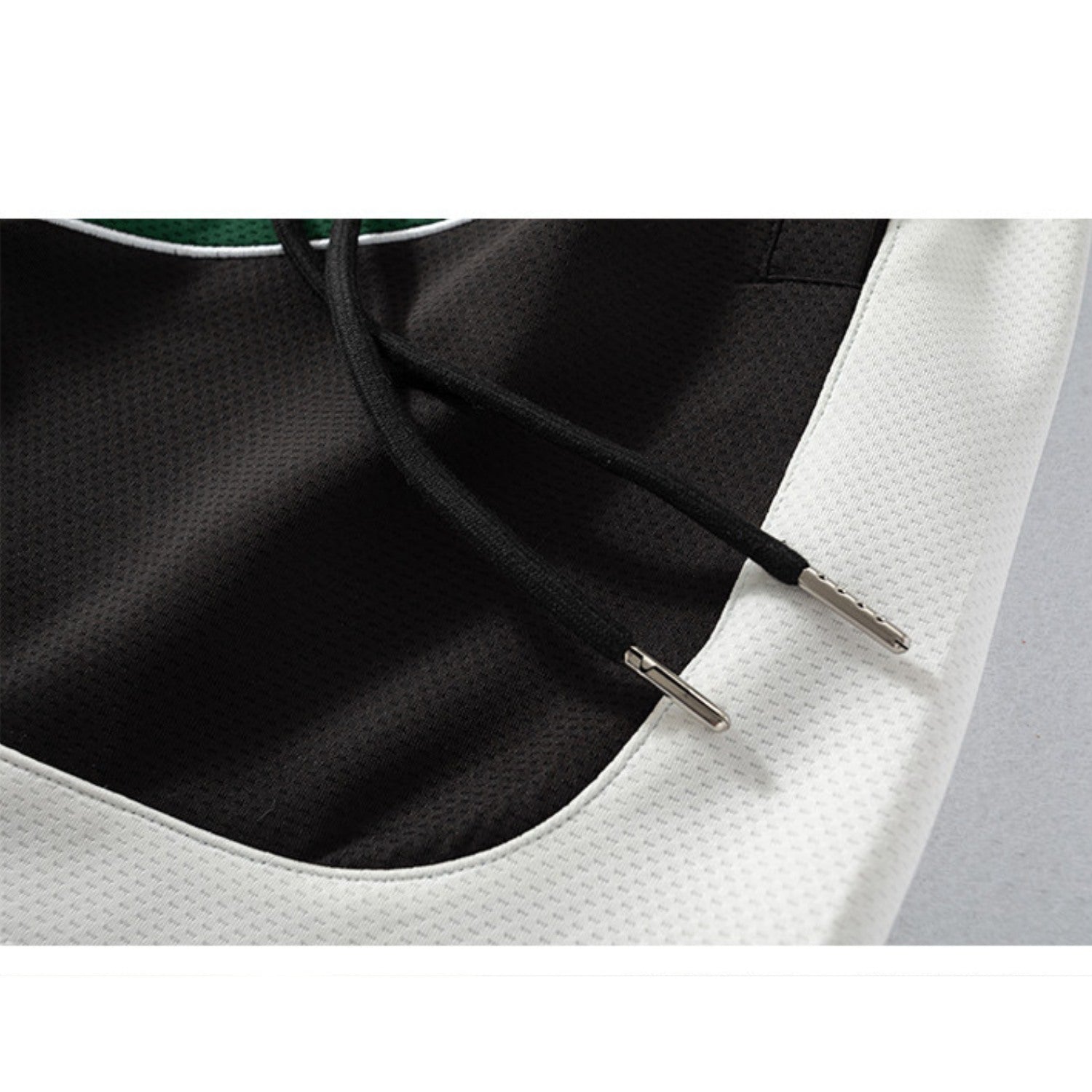 300g Mesh Contrast-Color Basketball Shorts (Men’s)
