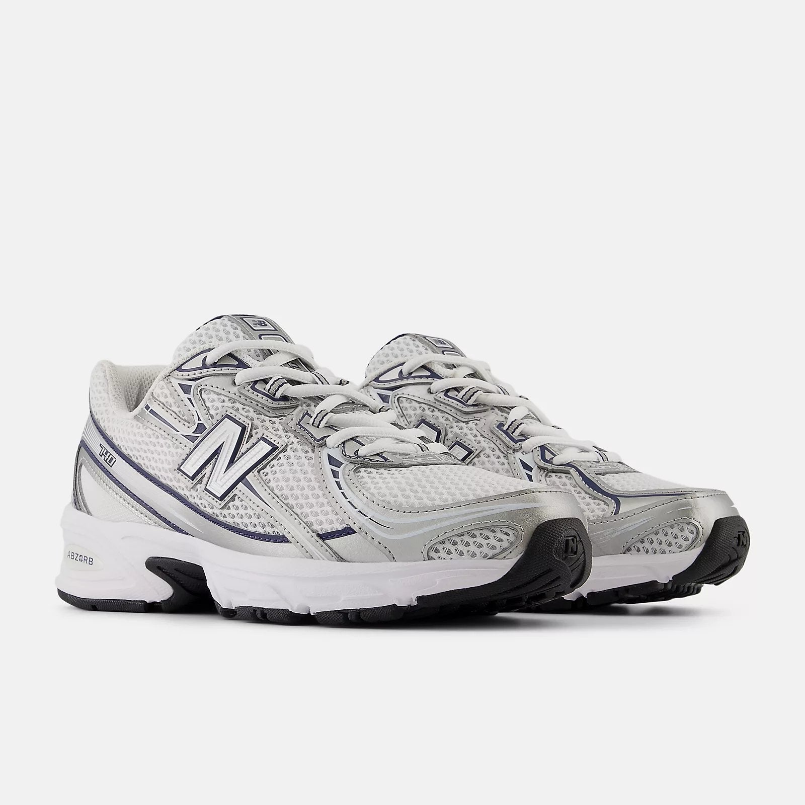 New Balance 740 Women’s Retro Basketball Streetwear Trainers