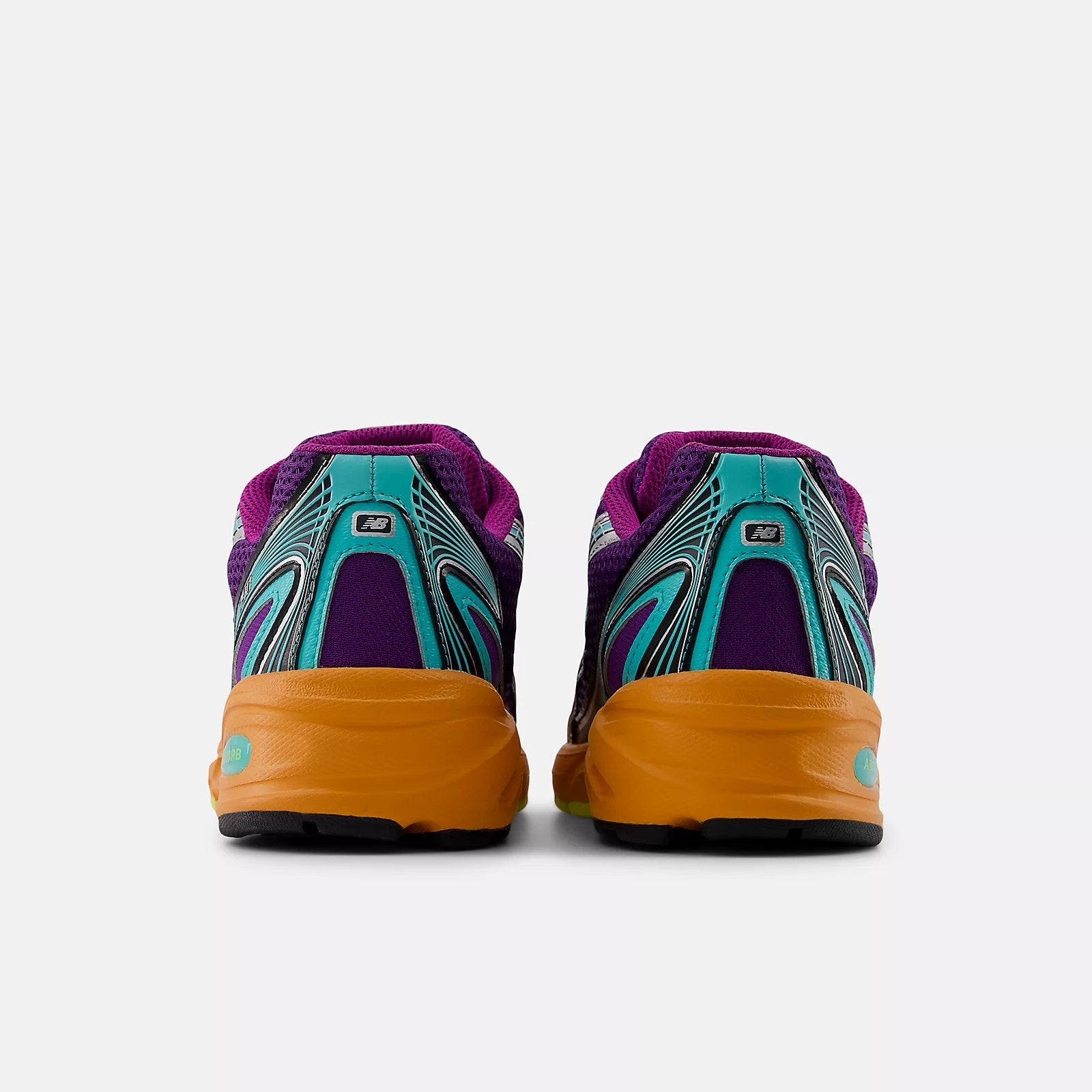 New Balance 740 Women’s Retro Basketball Streetwear Trainers